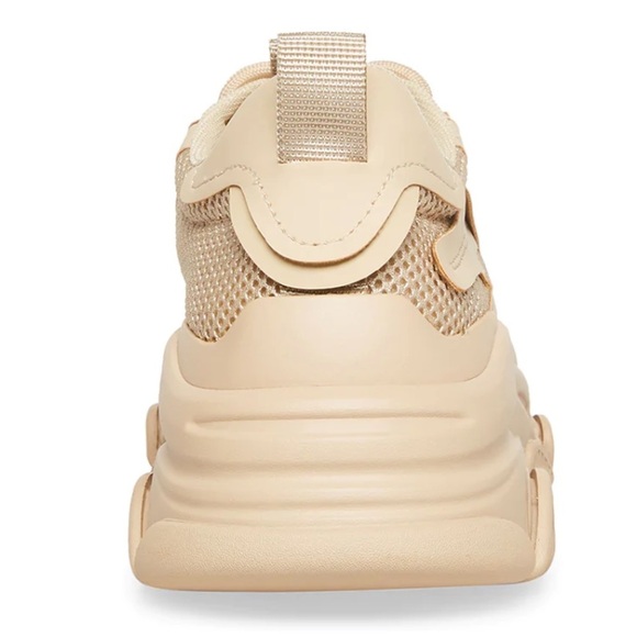 Steve Madden Possession Tan 9.5 - Picture 4 of 5